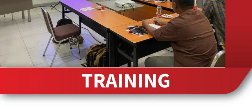 TRAINING CUSTOMER SERVICE EXCELLENT