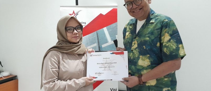 TRAINING INTERNAL COMMUNICATION