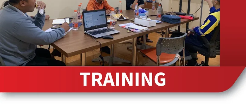 TRAINING SISTEM KONTROL MESIN UNTUK PEMBANGKIT LISTRIK TENAGA SURYA