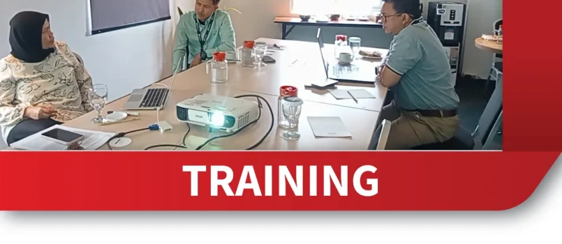 TRAINING KECERDASAN EMOSIONAL UNTUK MEMAHAMI DIRI SENDIRI DAN ORANG LAIN