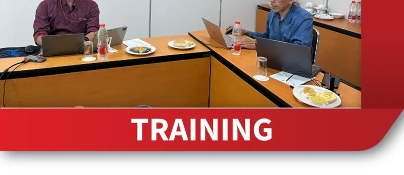 TRAINING TANTANGAN HUKUM PENGEMBANGAN APLIKASI MOBILE